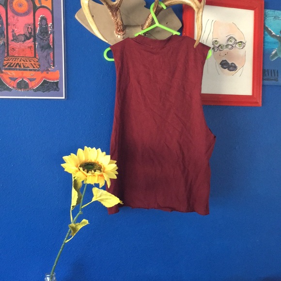 ⏳SOLD⌛️Sleeveless Low Cut Top with Choker & Rivets - Picture 3 of 6